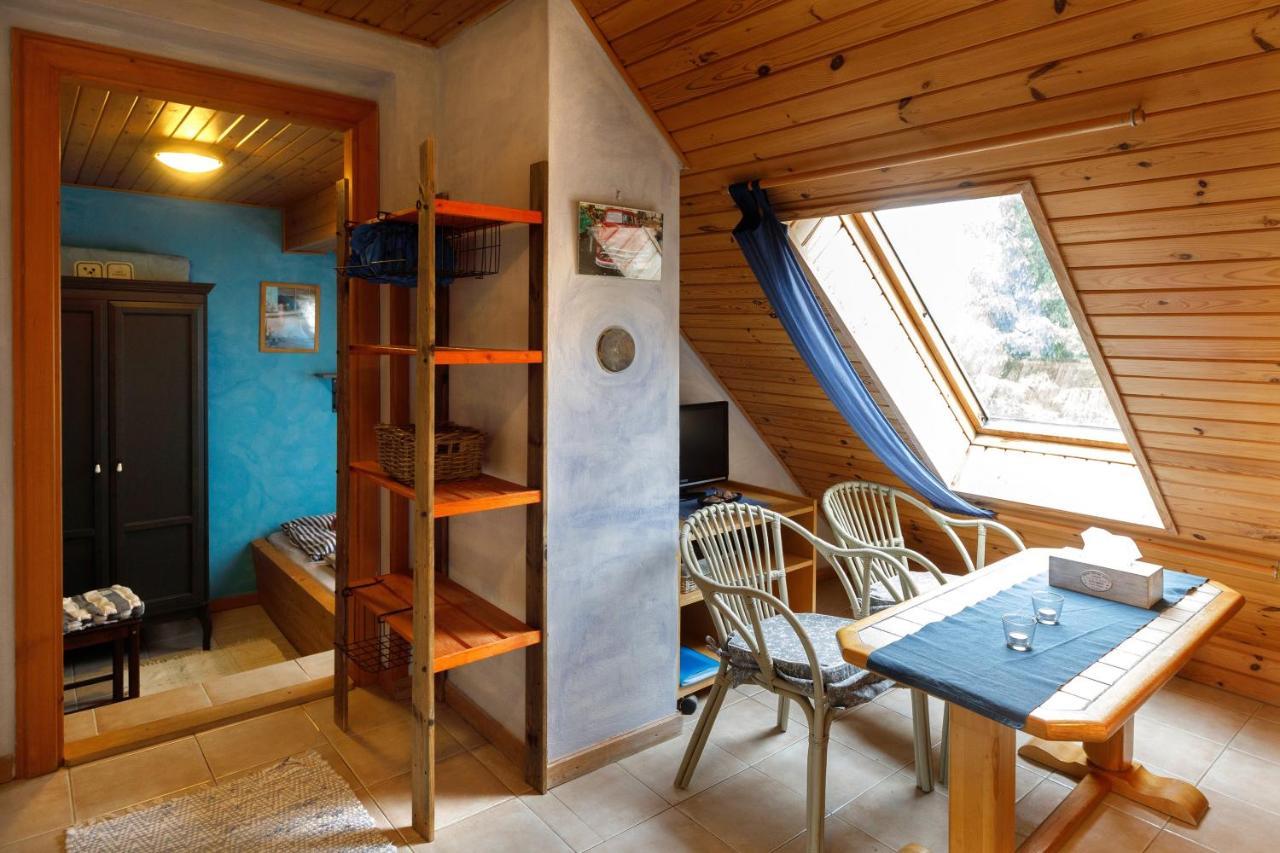 V Apartament Meziluzi